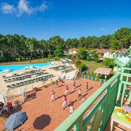 Pierre & Les Pins База отдыха Лакано