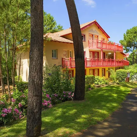 База отдыха Pierre & Les Pins Лакано